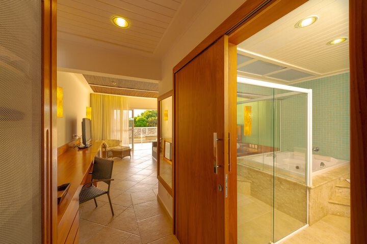 Room 6 of 130
