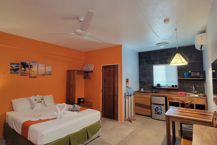 Room 30 of 124