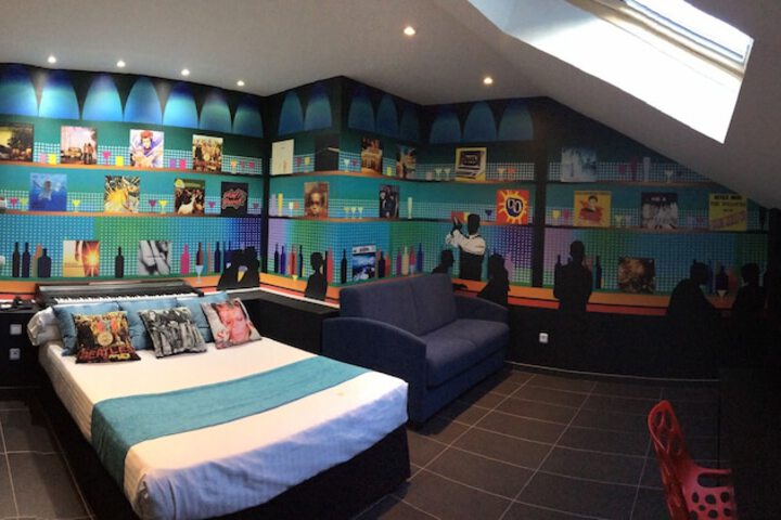 Room 22 of 60