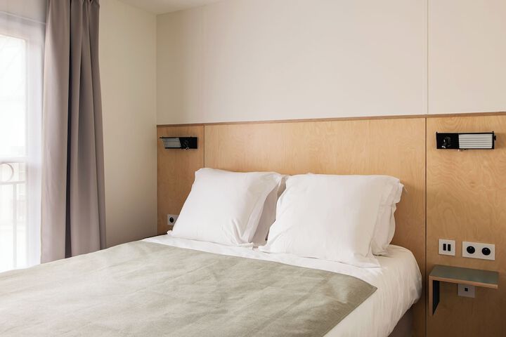 Room 14 of 64