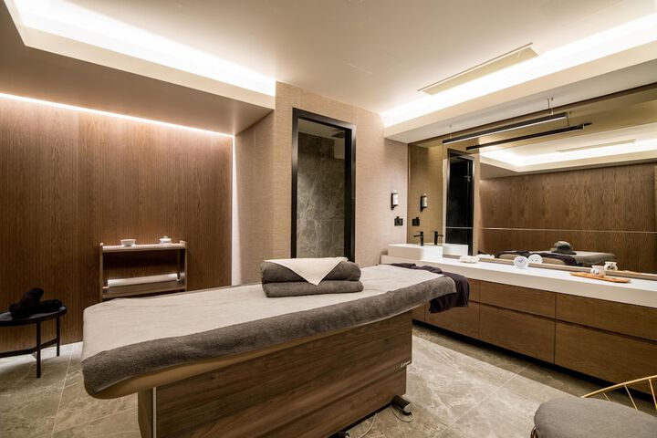 Spa 253 of 332