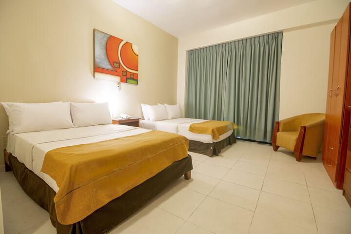 Room 21 of 36