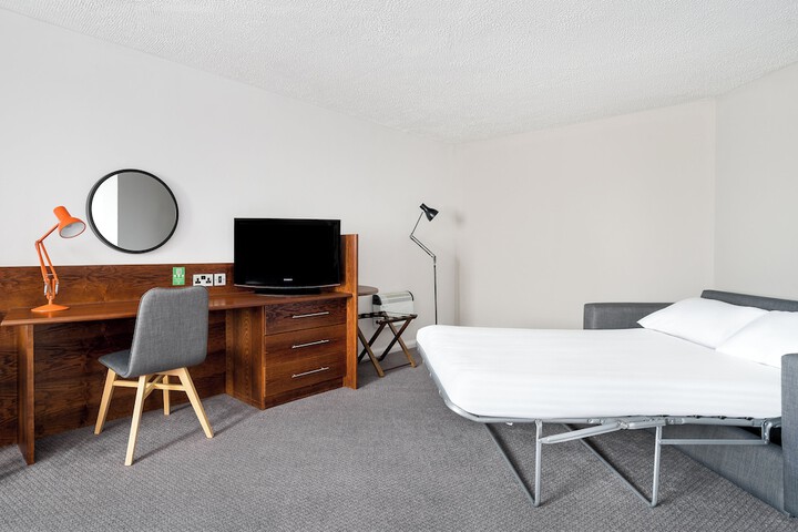 Room 20 of 71