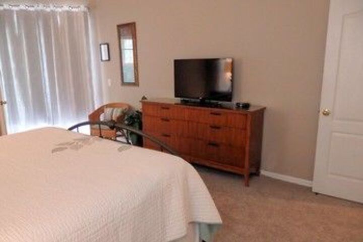 Room 17 of 47