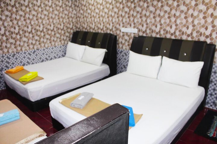 Room 5 of 22