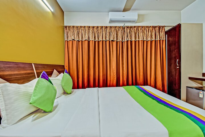 Room 26 of 52