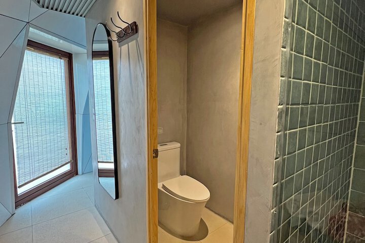 Room 45 of 89