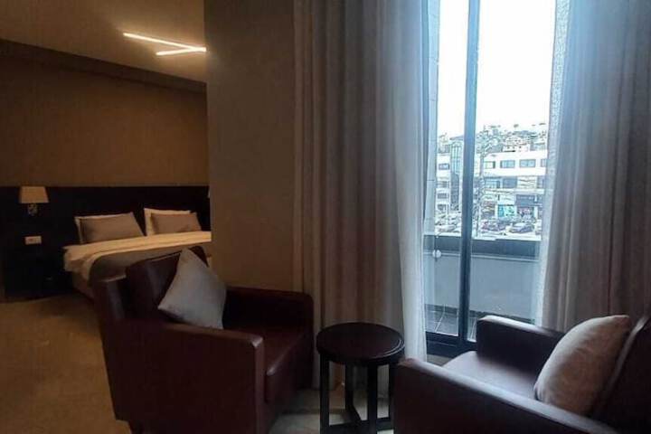 Room 14 of 19