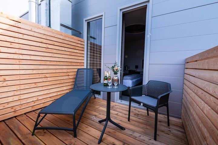 Terrace/Patio 16 of 40