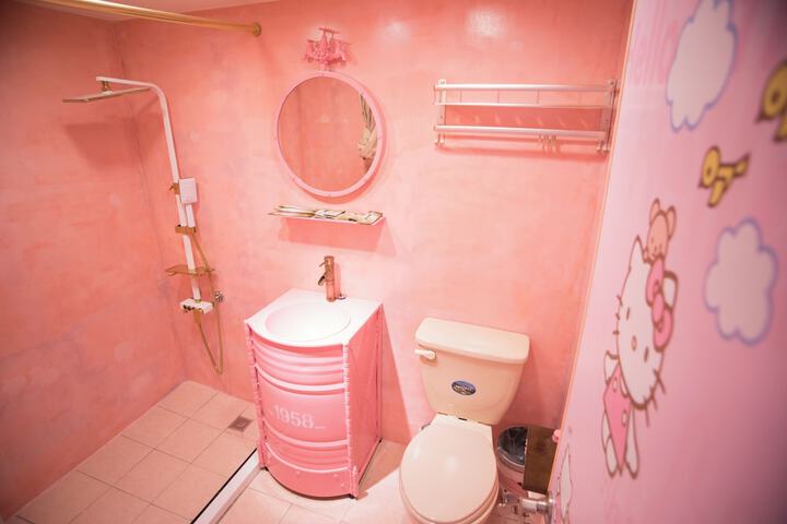 Room 13 of 89