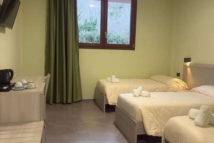 Room 29 of 104
