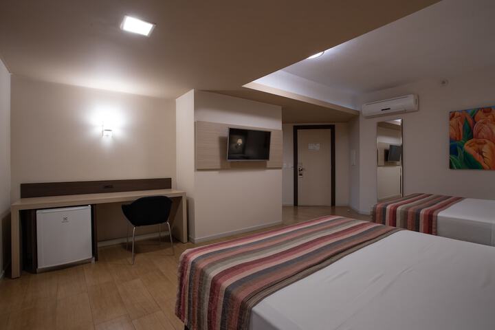 Room 18 of 111