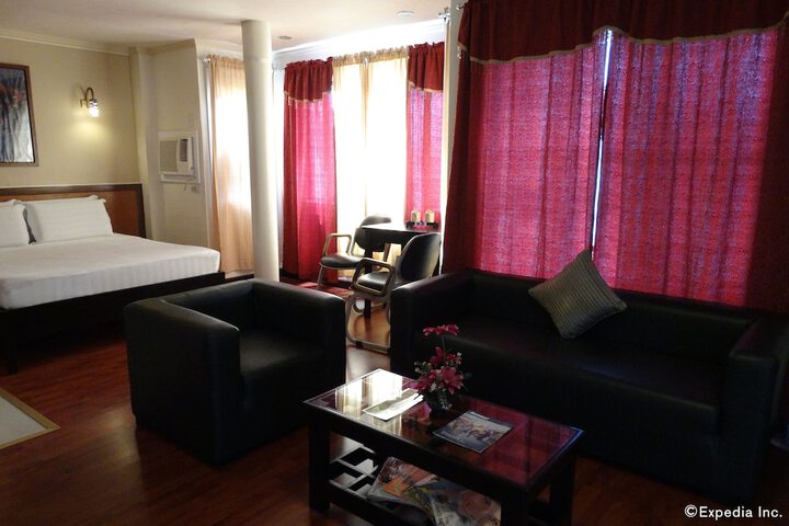 Room 18 of 36