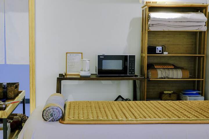 Room 81 of 184