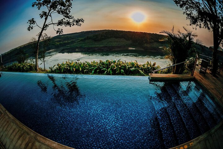 Pool 33 of 45