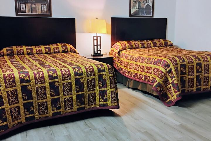 Budget Inn & Suites