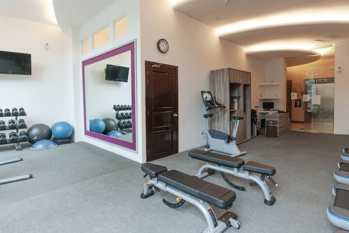 Hotel with Gym