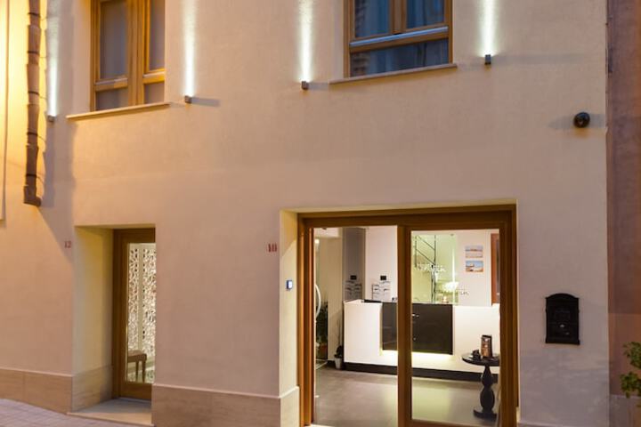 Front of property - evening/night