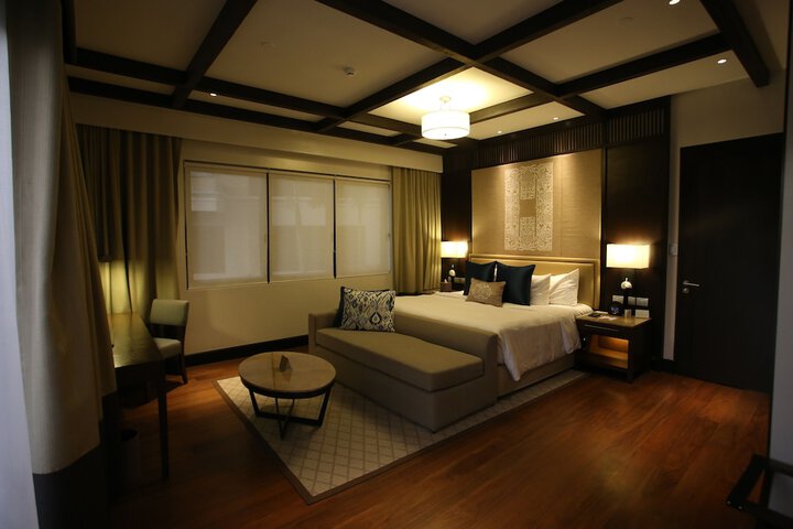 Room 17 of 175