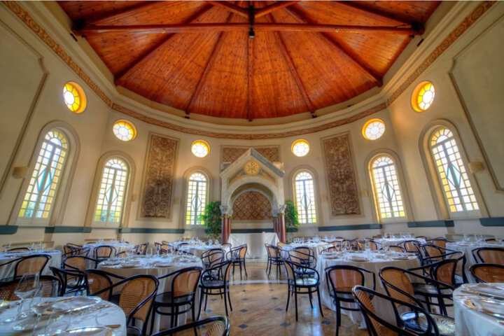 Dining Photos