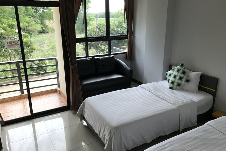 Room 5 of 31