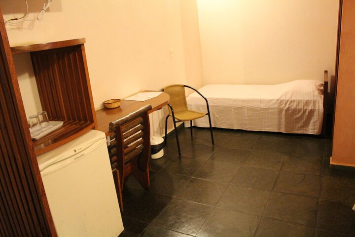 Room 5 of 53