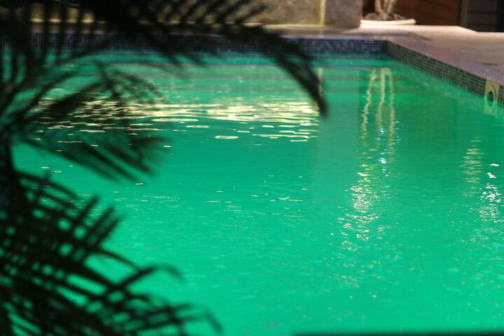 Pool 27 of 40