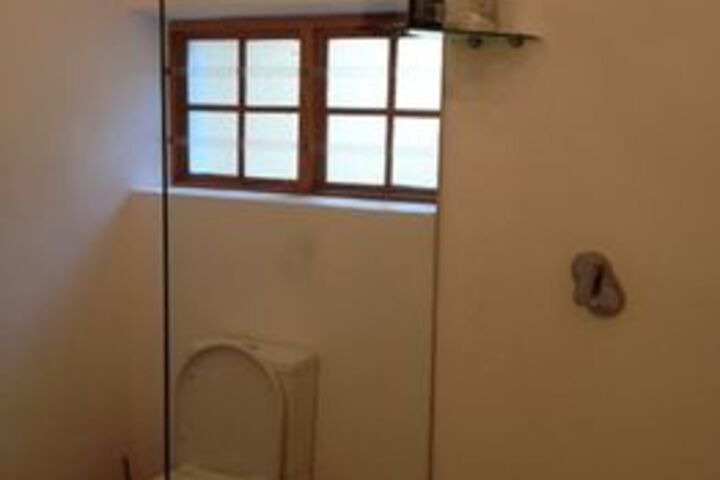 Room 9 of 36