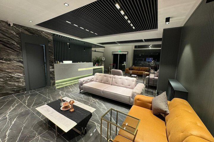 Hotel Interior 4 of 94