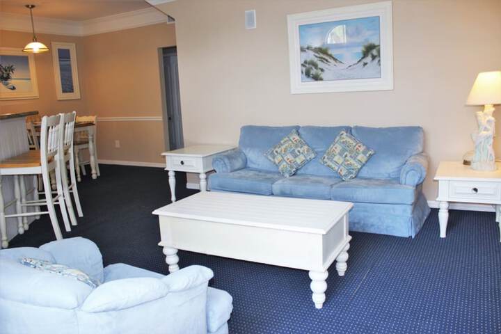 Room 9 of 16
