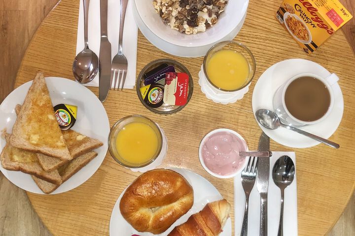 Breakfast/Coffee Service 43 of 64