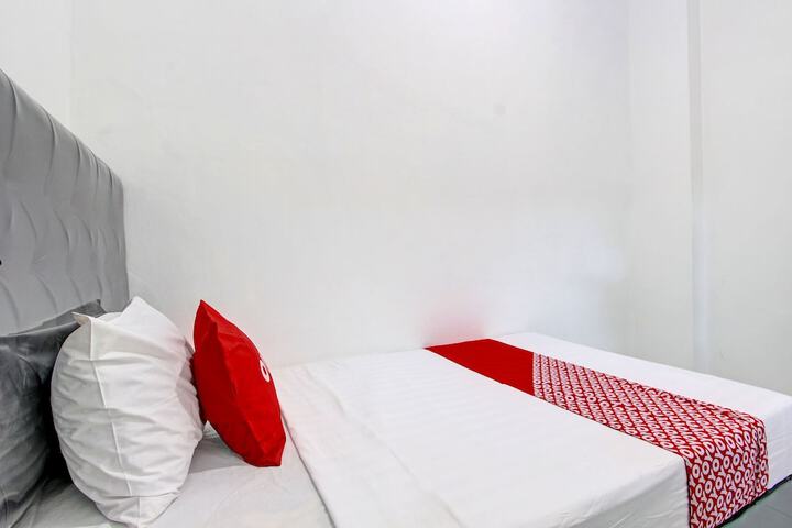 Room 12 of 26