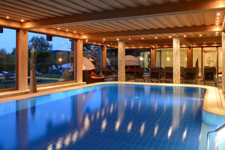 Pool 23 of 59