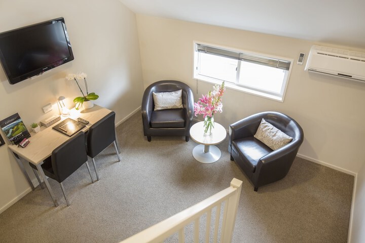 Room 15 of 26