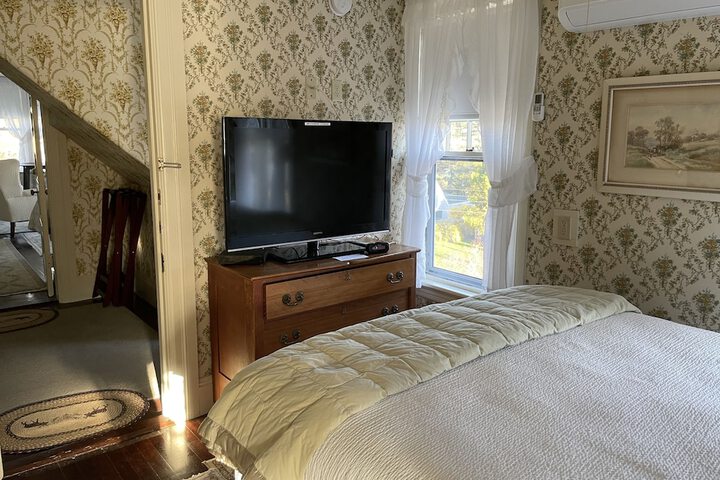 Room 41 of 100