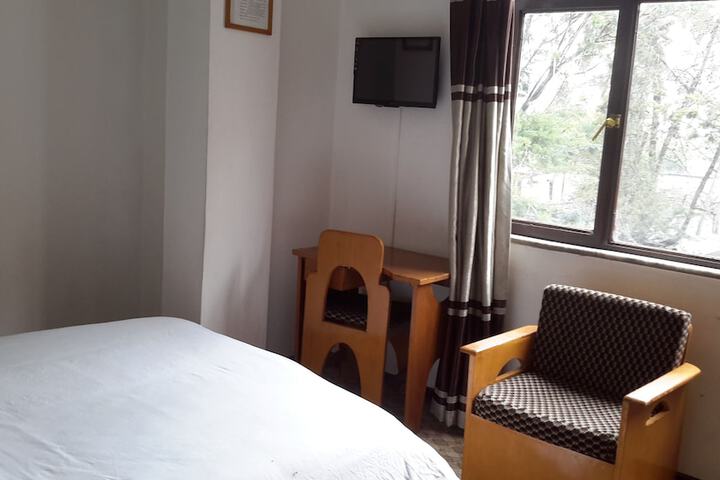 Room 7 of 24