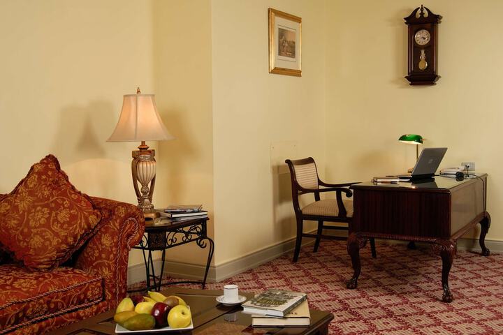 Room 7 of 36