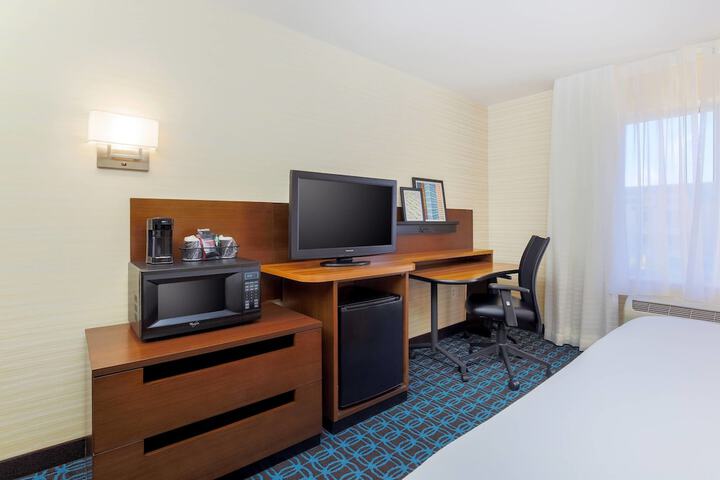 Room 27 of 28