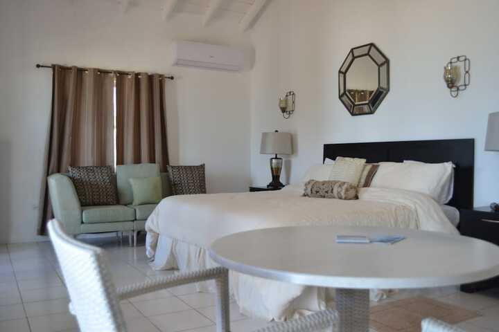 Room 7 of 28