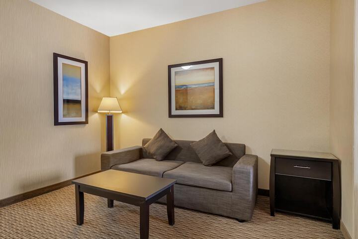 Room 15 of 35