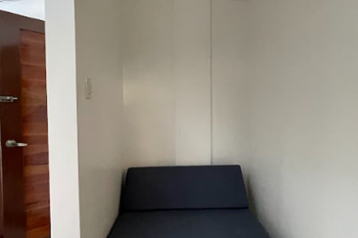 Room 13 of 63