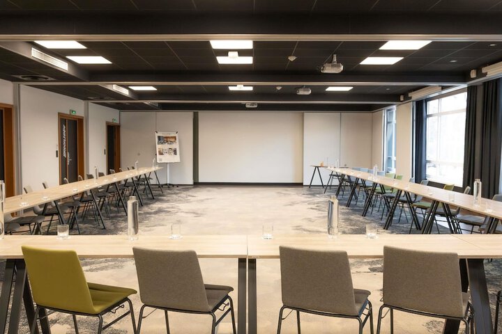 Meeting 62 of 67
