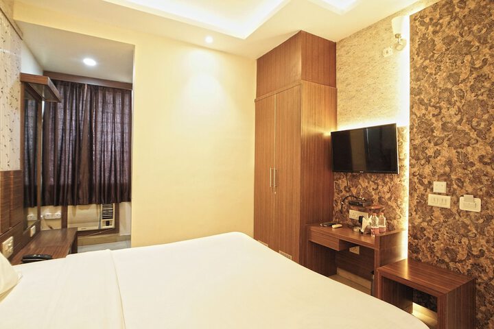 Room 43 of 75