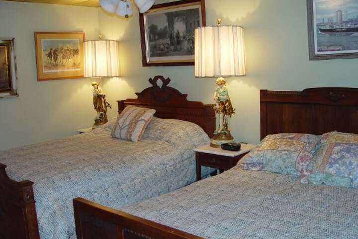 Room 5 of 27