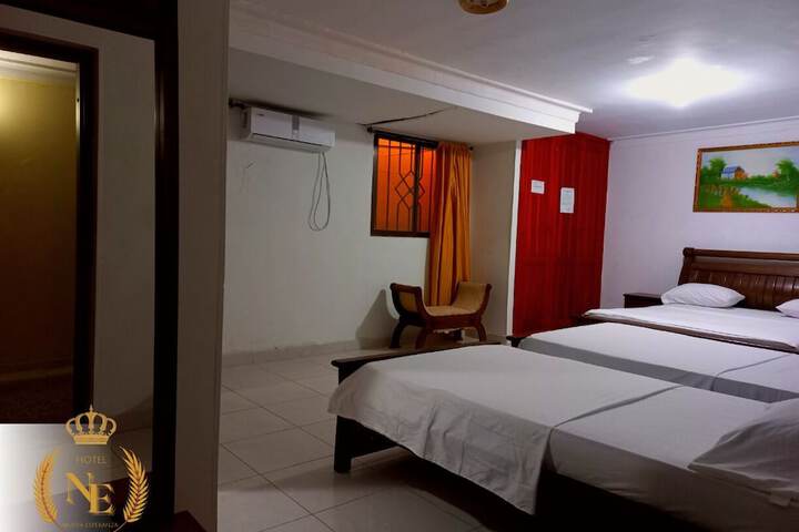 Room 3 of 33