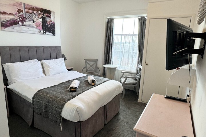 Room 50 of 125