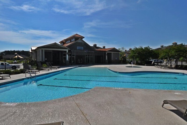 Pool 31 of 33