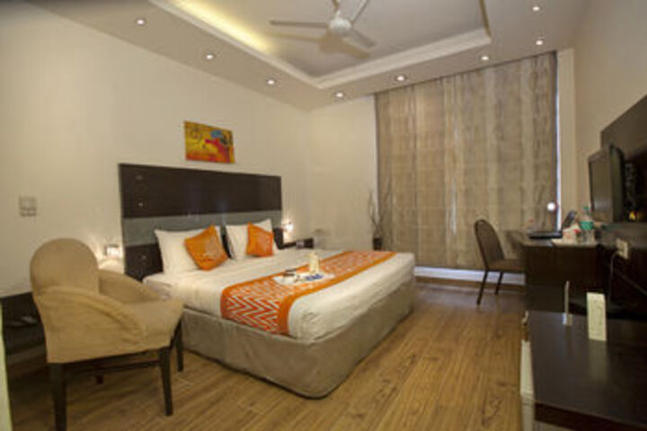 Room 39 of 64