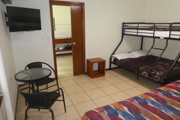 Room 9 of 39
