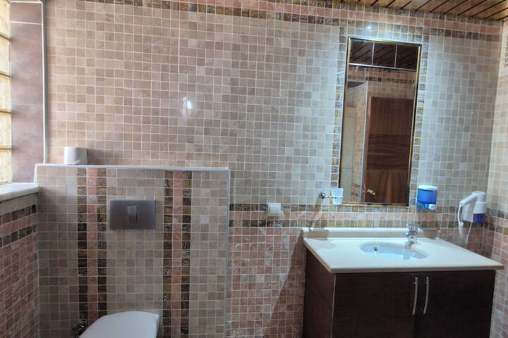 Room 18 of 26